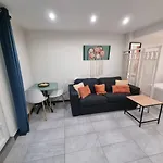Spacious Full Of Charm, Recently Updated Apartment