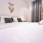 Rf102 - Magnifique Et Spacieux 3 Pieces Apartment *