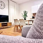 Apartment Rf102 - Magnifique Et Spacieux 3 Pieces