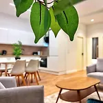 Apartment Rf102 - Magnifique Et Spacieux 3 Pieces *