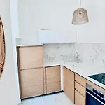 Nest In Apartment