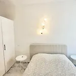Apartment Nest In