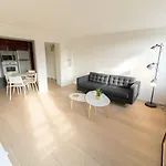 Fc Beau Et Spacieux 2P En Plein Coeur De Nice