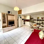 2 Pieces Avec Clim Proche Place Massena