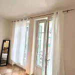 Charming & Roomy Apartment With Balcony Heart Of Nice