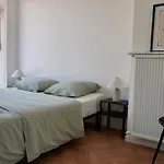 2 Bedroom Terrace Apartment - Downtown