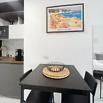 Studio Neuf Avec Terrasse Et Apercu Mer