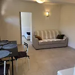 Agreable 2 Pieces En Ville Comme A La Campagne