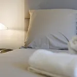 Apartment Feel - Cais De Pierlas *