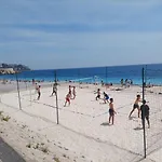 Grand Ideal Famille, Proche Plage, Bon Emplacement Pour Visiter La Cote D'azur Apartment