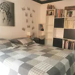 Chambre Chez L\'Habitant - Room In The Owner\'S Apartment