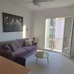 Apartment Arty & Chic A Nice