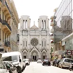 Notre Dame Hotel - Self Check-In