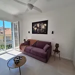 Apartment Arty & Chic A *