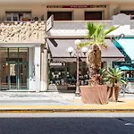 L4 Fayad 2BDR Hotel des Postes Central, Massena AC 2Balconies