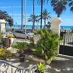 Hotel Flots d\'Azur