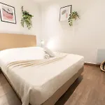 Ns Spacieux T3 Au Coeur Du Vieux Apartment