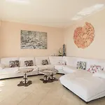 Apartment Le Sirius By Interhome