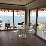 Apartment Superb With Exceptional Sea View