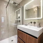 Luxueux, Spacieux Dans Le Quartier Du Port Apartment Nice