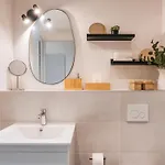 Modern With Ac Near Old & Apartment *