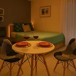 Bright And Cozy Studio 2 Min Walk From Beach And Promenade Des Anglais