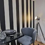Charmant studio sur la Promenade des Anglais