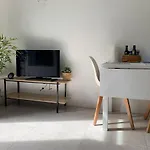 Elegant T2 Au Calme Apartment *