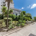 Bright T3 - Near The Beach