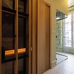 Hotel Naomi 3*
