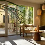 Le Noailles Gare Hotel