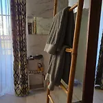 Le Petit Trianon Et Le Charme Des Suites