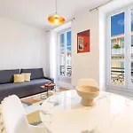 Charming Center 406 Apartment *