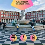 Le PETIT JEAN- CENTRAL PRES GARE ET TRAM - supermarchés - WIFI -