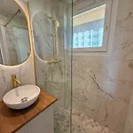 Nice Ouest Chambres Privees Modernes TV Wifi Bureau