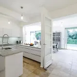 Marie -pool - Garden-close To -parking Villa *