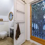 Marie -pool - Garden-close To -parking Villa