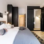 Marie -pool - Garden-close To -parking * Nice