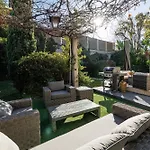 Villa Marie -pool - Garden-close To -parking