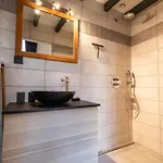 Dolce Clemenceau - Center 4 People *