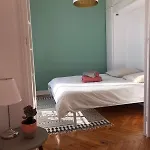 Cosy Et Lumineux 2 Pieces Au Coeur De Nice