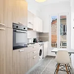 Apartment Renting - Notre Dame - Cosy Loft Perfect View On The Roofs *