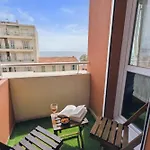L\'Azur - Vue mer - Clim - Tram - WIFI - Aéroport