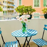 Apartment A Nice