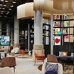Hotel Moxy Nice