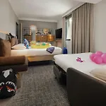 Moxy 3* Nice