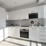 Renovated Apartment With Balcony & Side Sea View 25 Bis Promenade Des Anglais