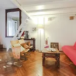 Loft With Terrace - 1 Min Main Avenue