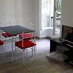 Chez Yves Et Annie