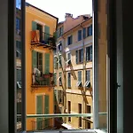La Loge